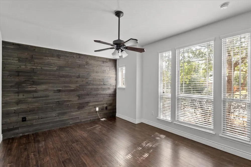 7212 Garnet Mill Lane Austin, TX 78744