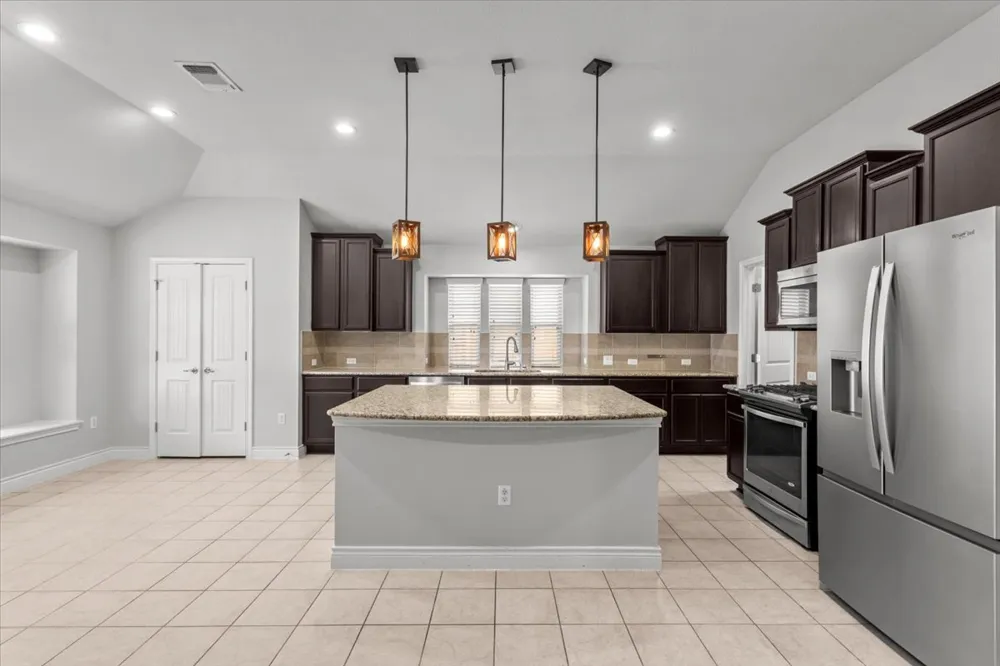 7212 Garnet Mill Lane Austin, TX 78744