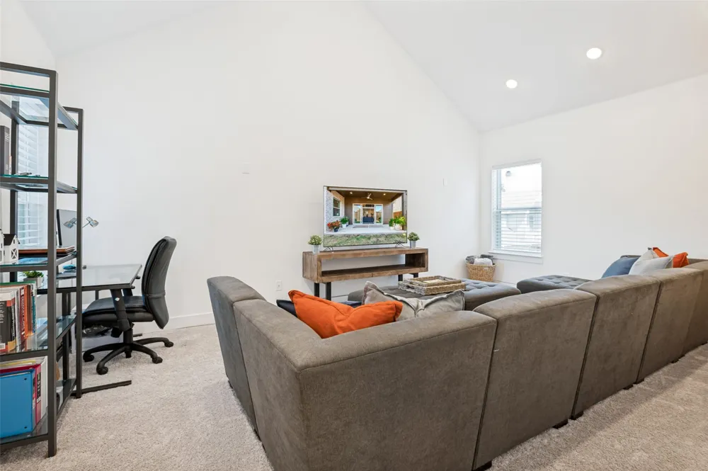 916 Banyan Tree Lane Richardson, TX 75081
