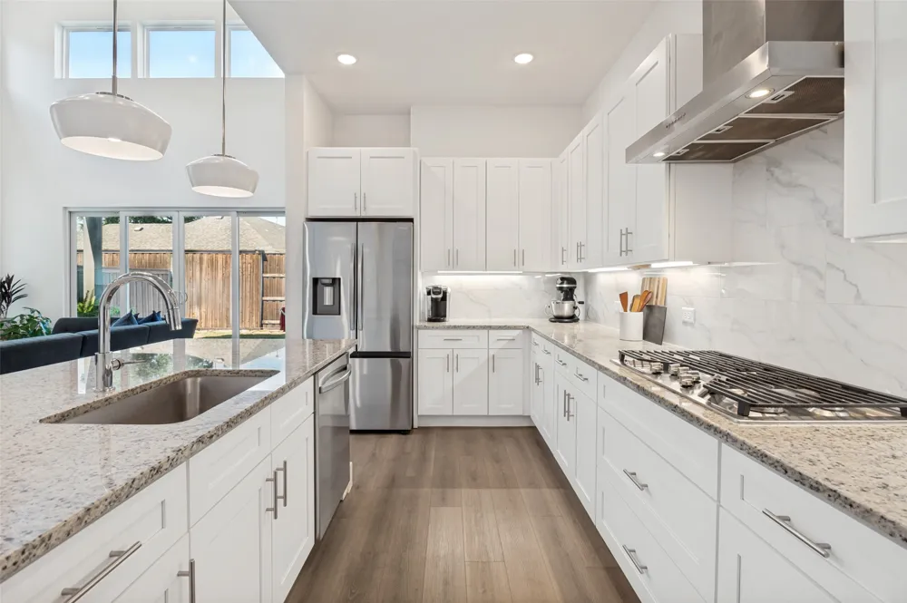 916 Banyan Tree Lane Richardson, TX 75081