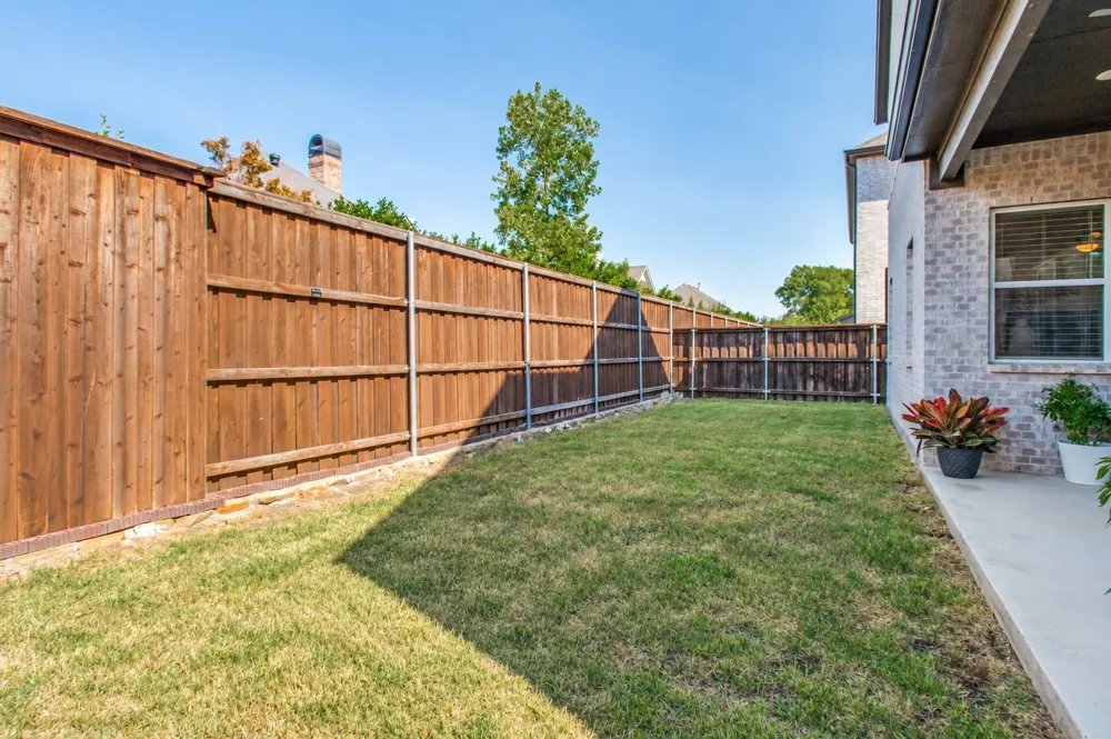 916 Banyan Tree Lane Richardson, TX 75081