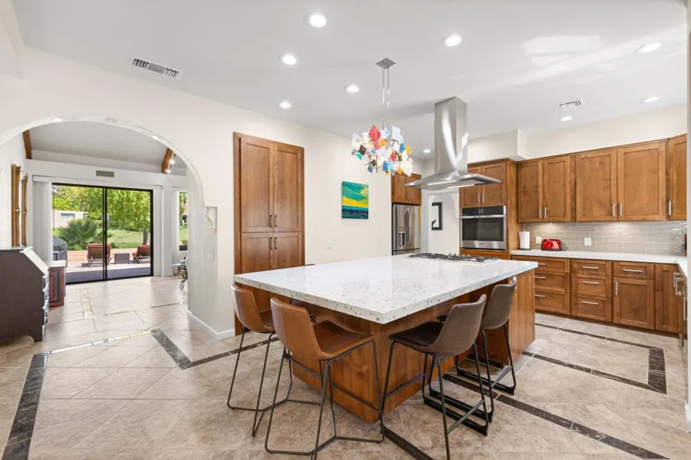 128 Desert West Drive Rancho Mirage, CA 92270