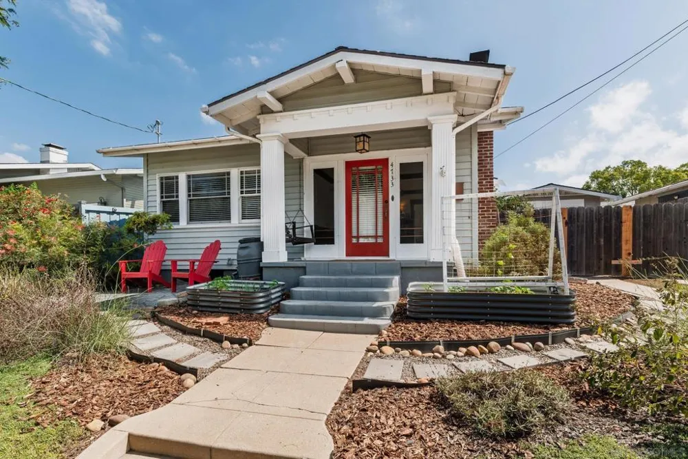4733 Arizona St San Diego, CA 92116