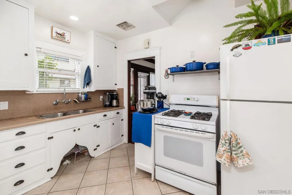 4733 Arizona St San Diego, CA 92116