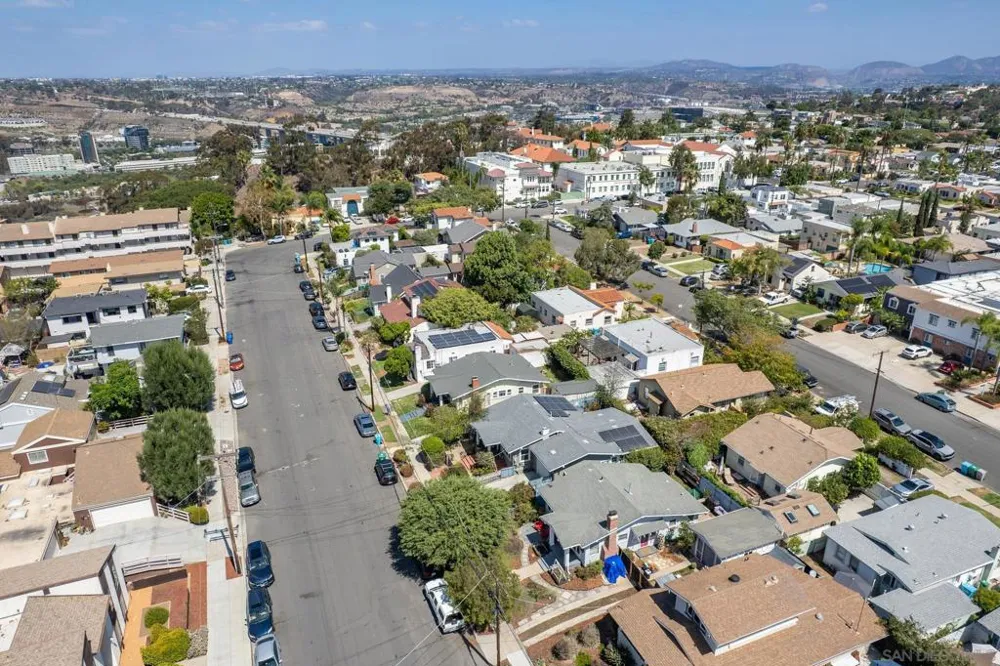 4733 Arizona St San Diego, CA 92116