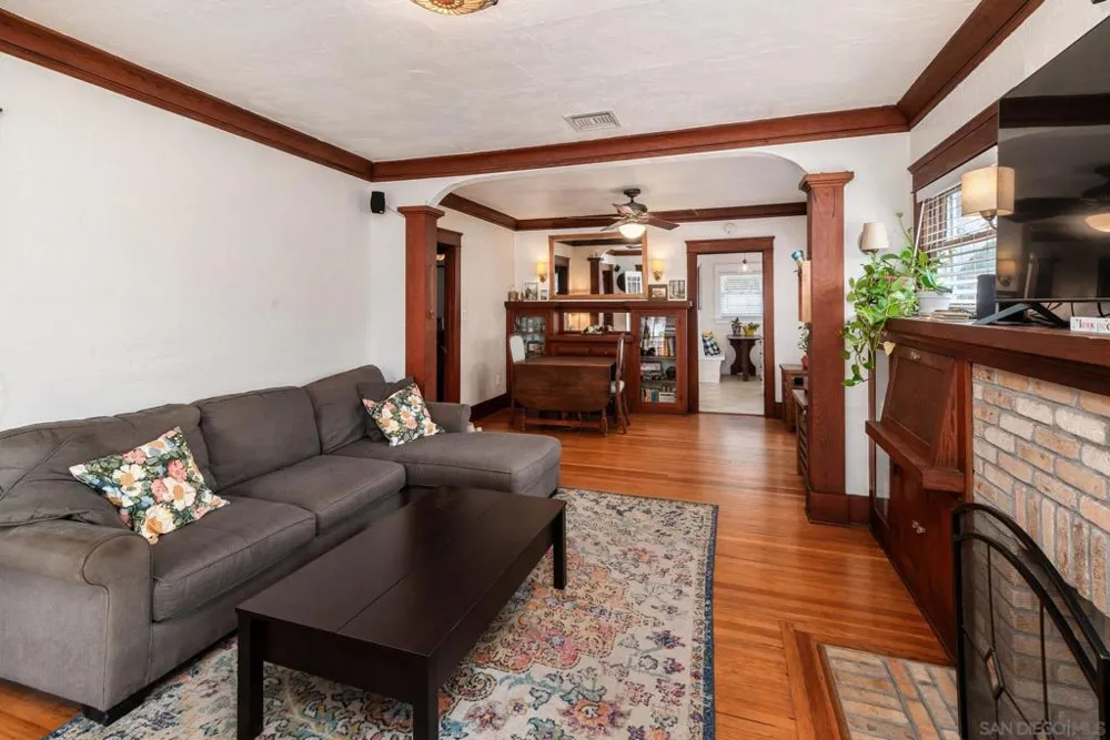 4733 Arizona St San Diego, CA 92116