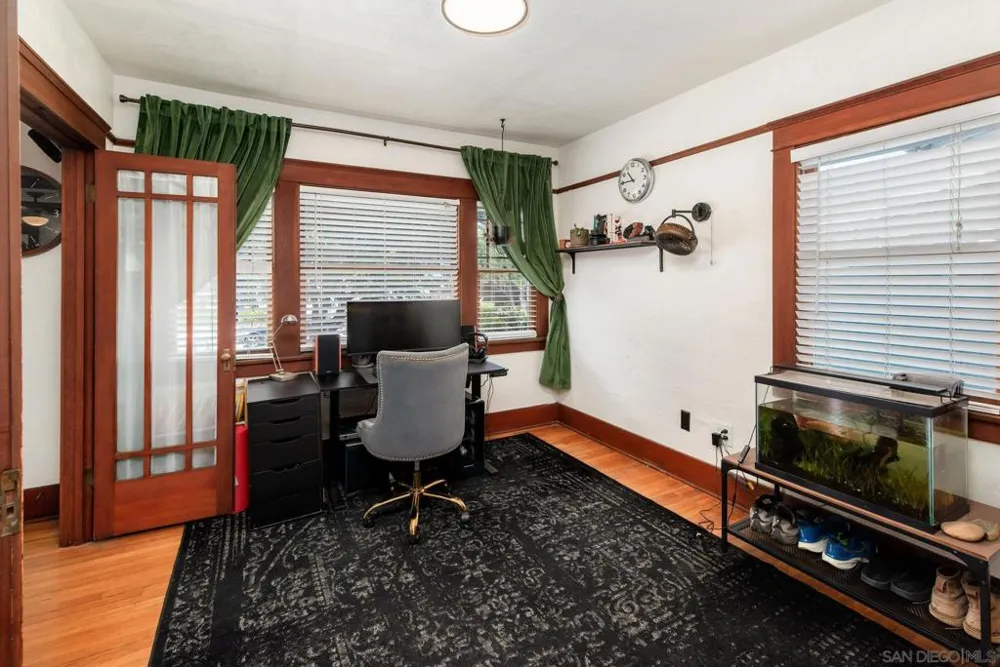 4733 Arizona St San Diego, CA 92116
