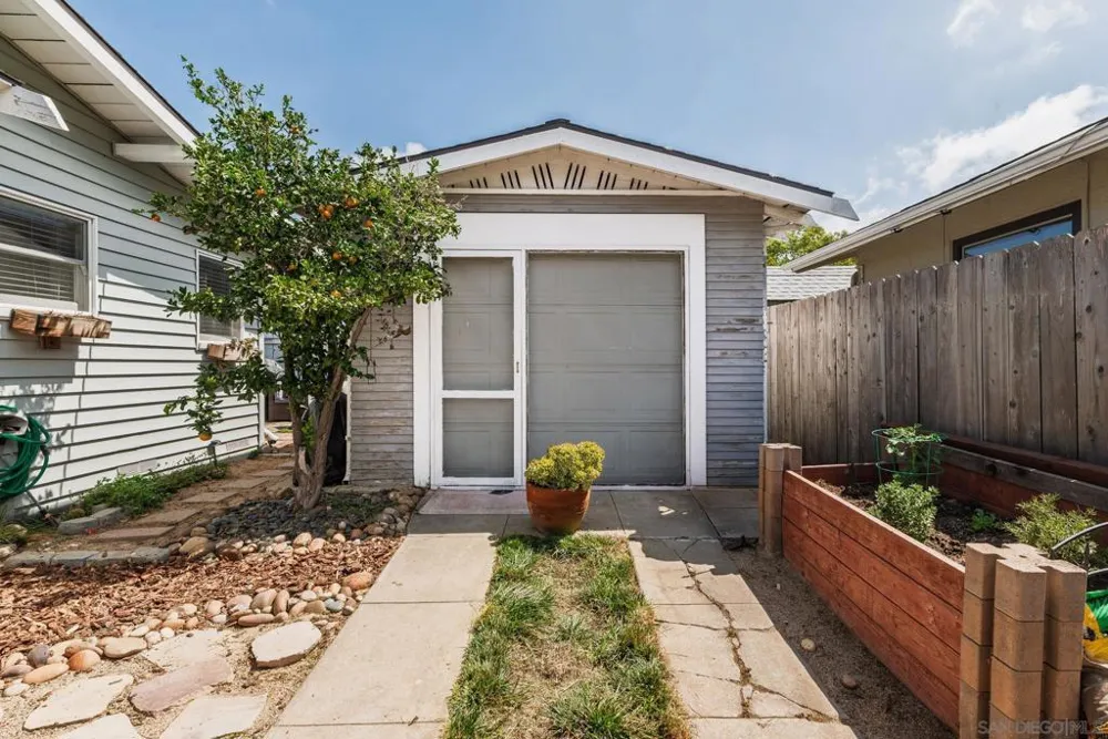 4733 Arizona St San Diego, CA 92116