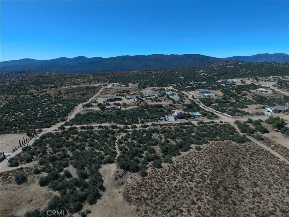 Duxbury Rd Oak Hills, CA 92344