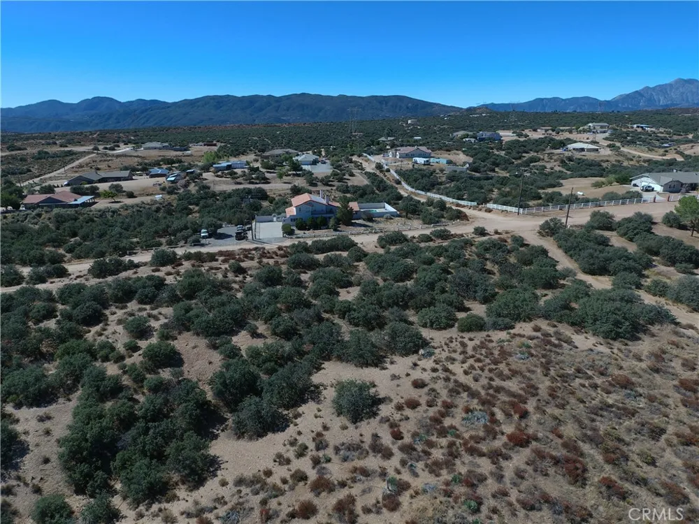 Duxbury Rd Oak Hills, CA 92344