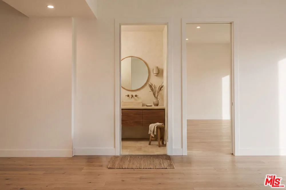 1015 Franklin Street Santa Monica, CA 90403