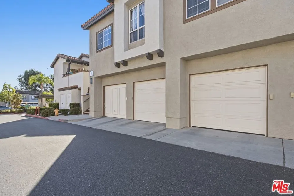 87 Via Contento Rancho Santa Margarita, CA 92688