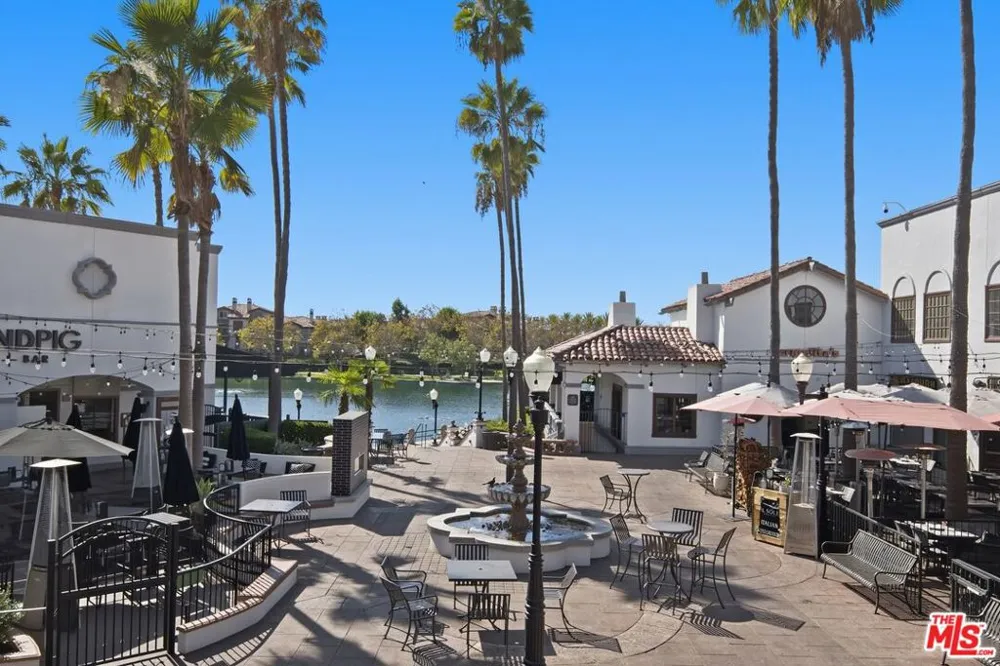 87 Via Contento Rancho Santa Margarita, CA 92688