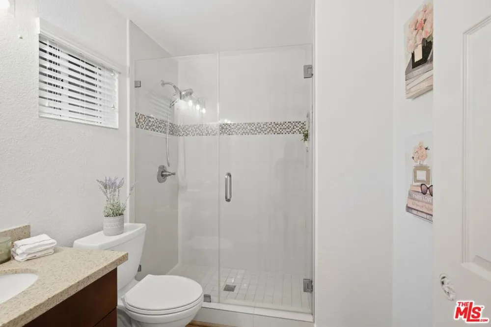 87 Via Contento Rancho Santa Margarita, CA 92688