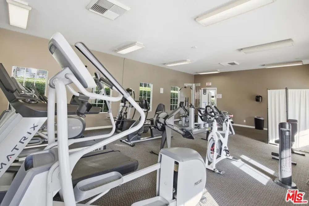 87 Via Contento Rancho Santa Margarita, CA 92688