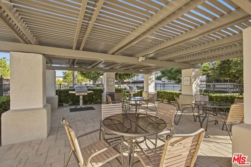 87 Via Contento Rancho Santa Margarita, CA 92688
