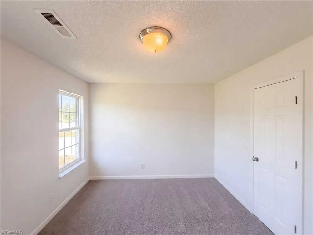 6008 White Chapel Way Greensboro, NC 27405