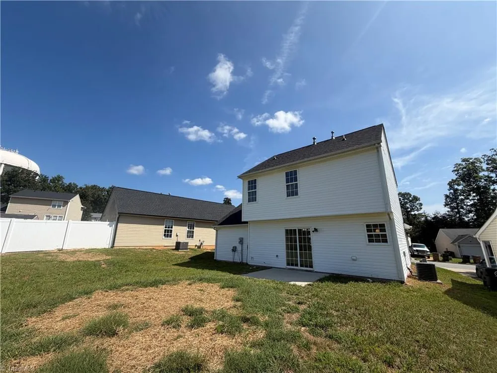 6008 White Chapel Way Greensboro, NC 27405