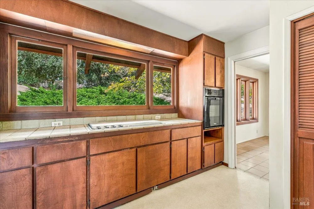 4127 Pepperwood Court Sonoma, CA 95476