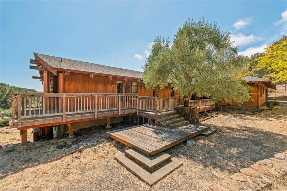 4127 Pepperwood Court Sonoma, CA 95476