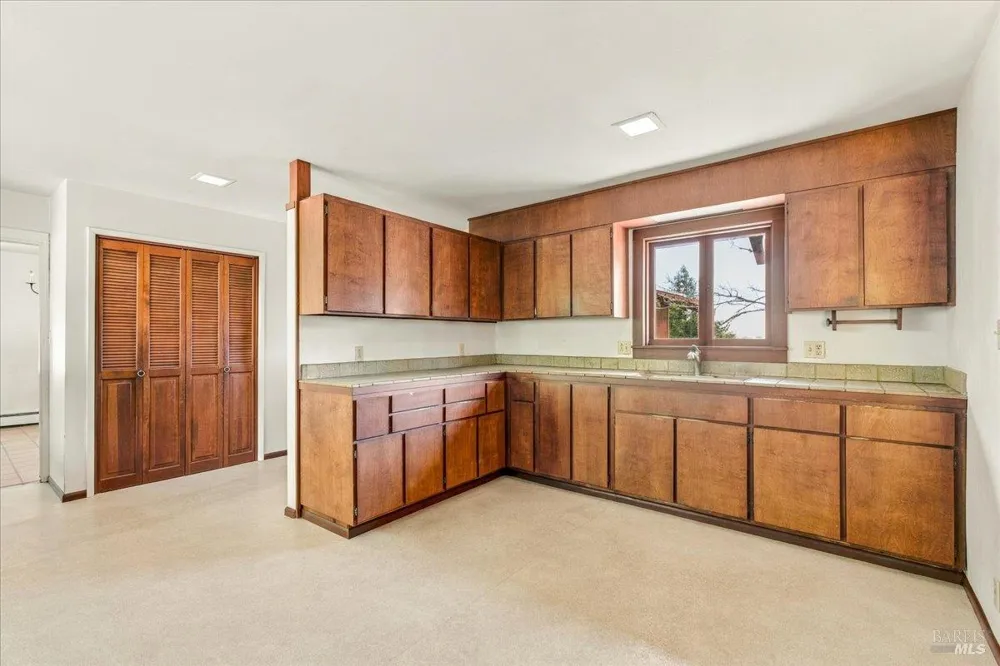 4127 Pepperwood Court Sonoma, CA 95476