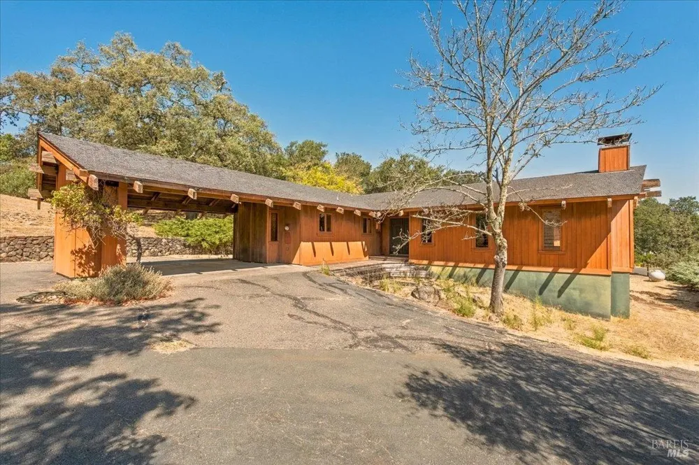 4127 Pepperwood Court Sonoma, CA 95476