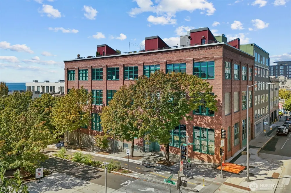 66 Bell Street #4 Seattle, WA 98121
