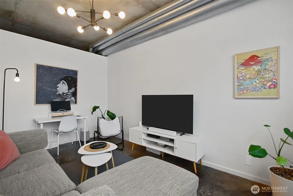 66 Bell Street #4 Seattle, WA 98121