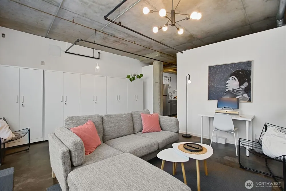 66 Bell Street #4 Seattle, WA 98121