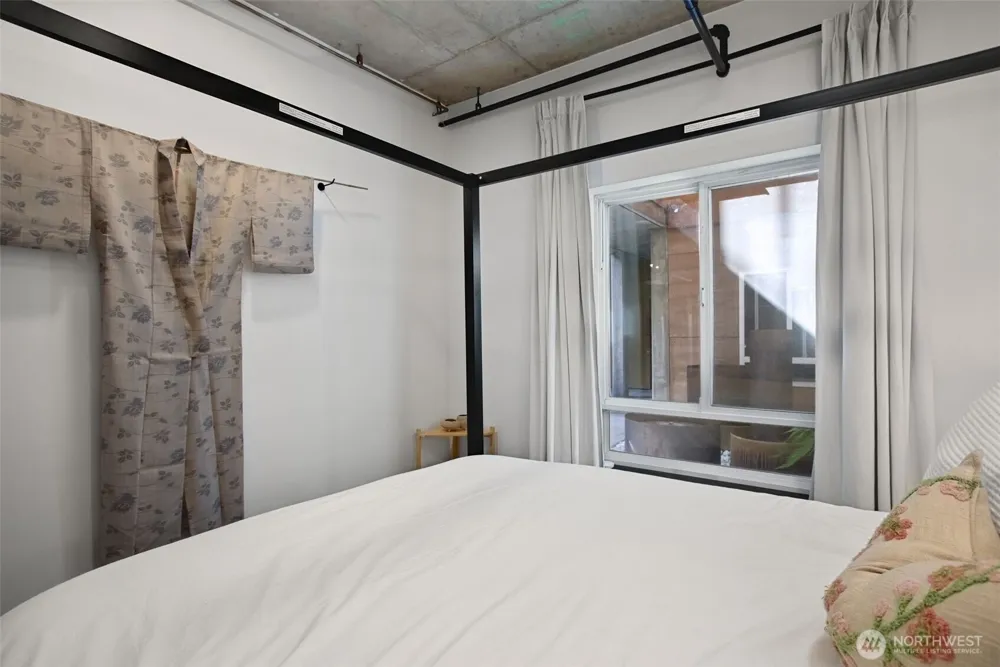 66 Bell Street #4 Seattle, WA 98121