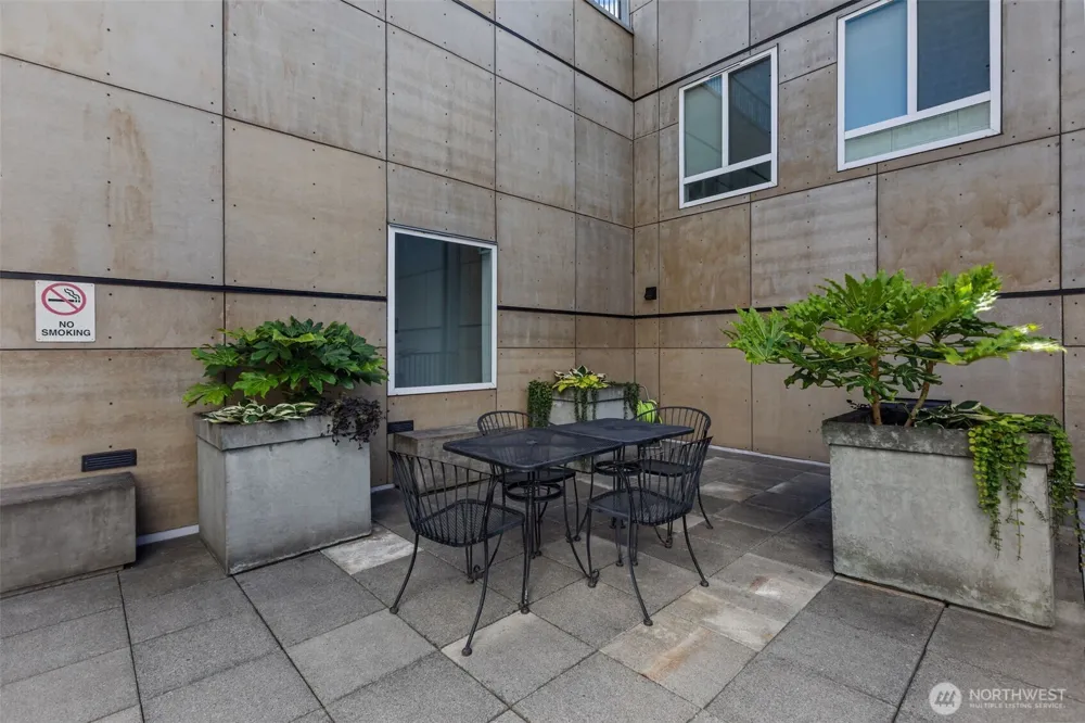 66 Bell Street #4 Seattle, WA 98121