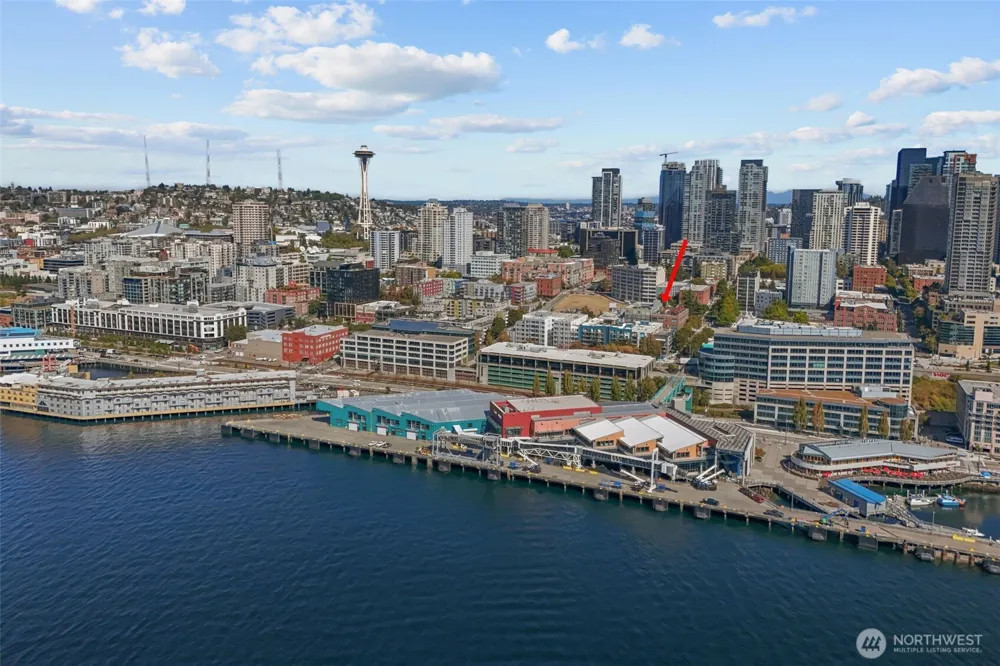 66 Bell Street #4 Seattle, WA 98121