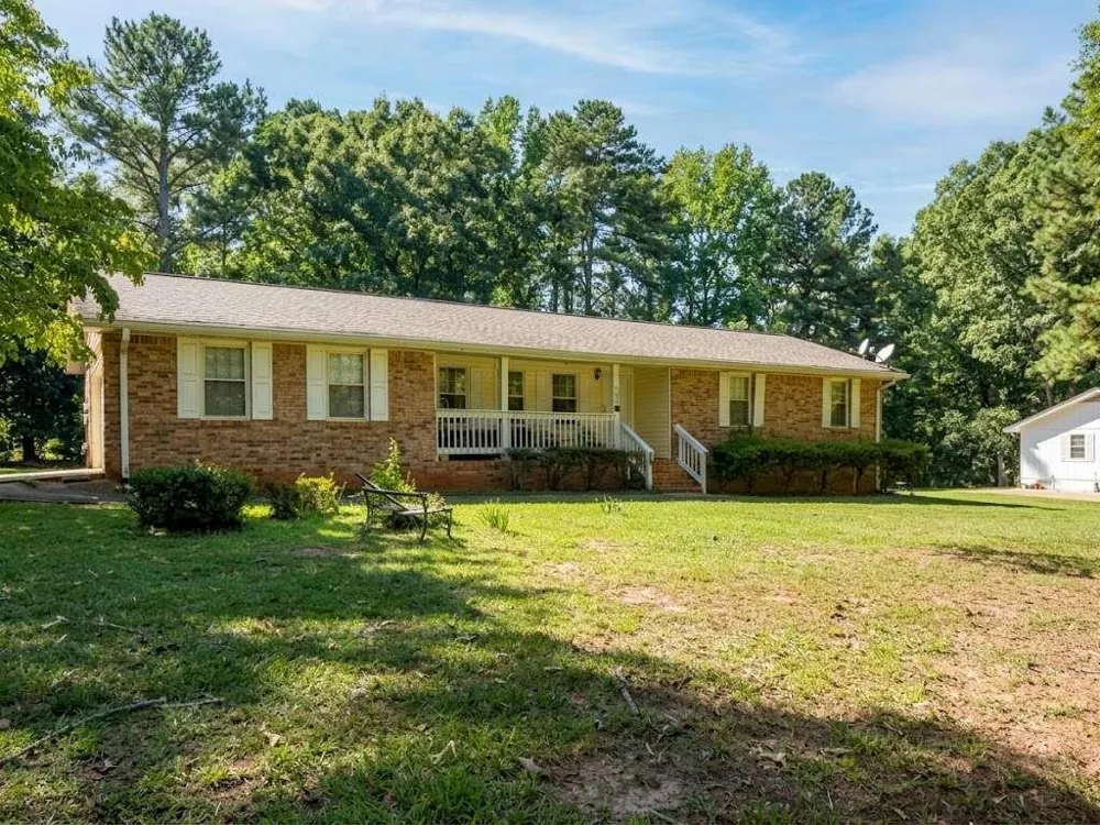 160 Helen Lane Stockbridge, GA 30281