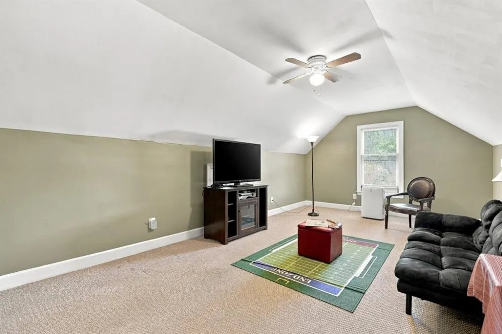5785 Nash Commons Drive Stone Mountain, GA 30087