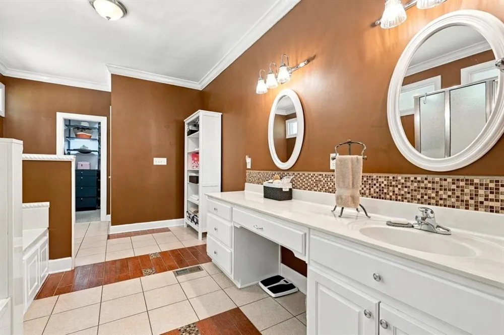 5785 Nash Commons Drive Stone Mountain, GA 30087