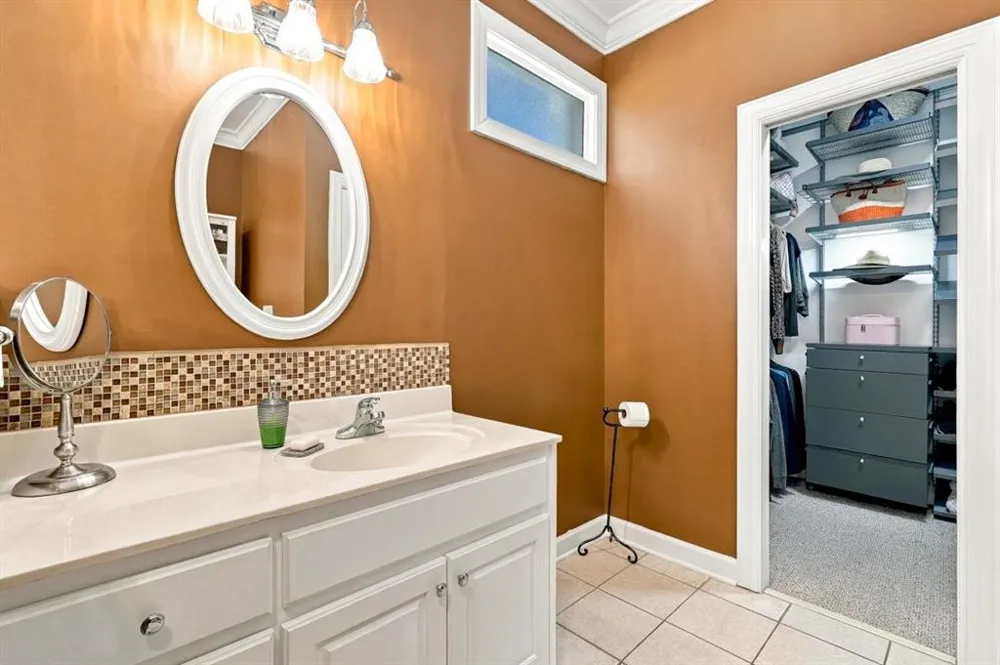5785 Nash Commons Drive Stone Mountain, GA 30087