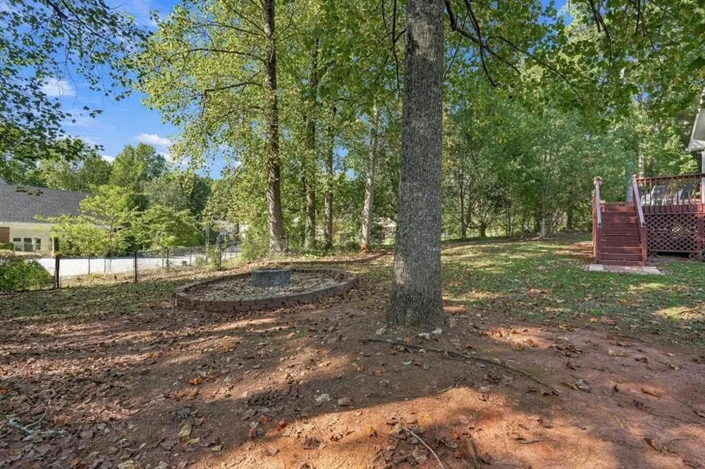 5785 Nash Commons Drive Stone Mountain, GA 30087