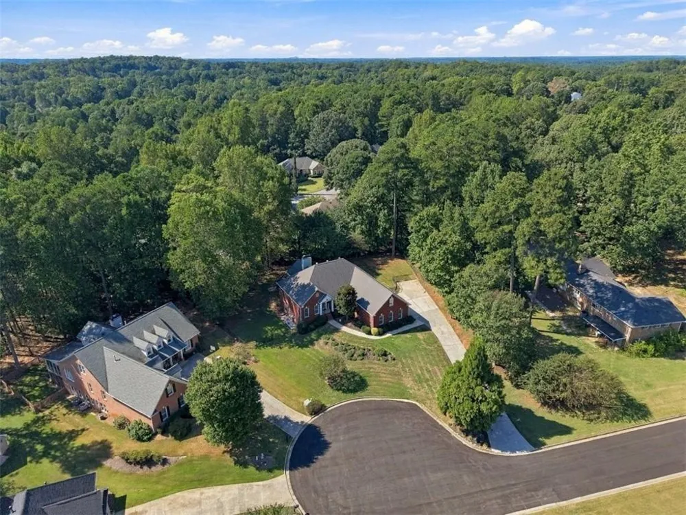5785 Nash Commons Drive Stone Mountain, GA 30087
