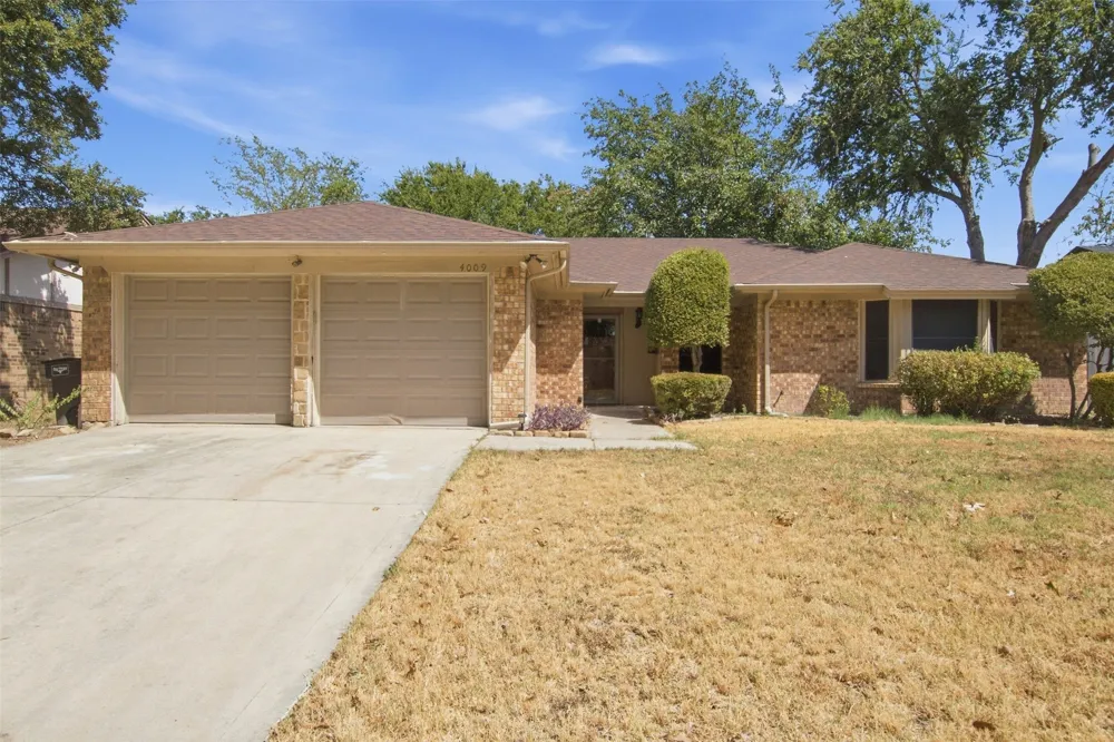 4009 Hemlock Street Fort Worth, TX 76137