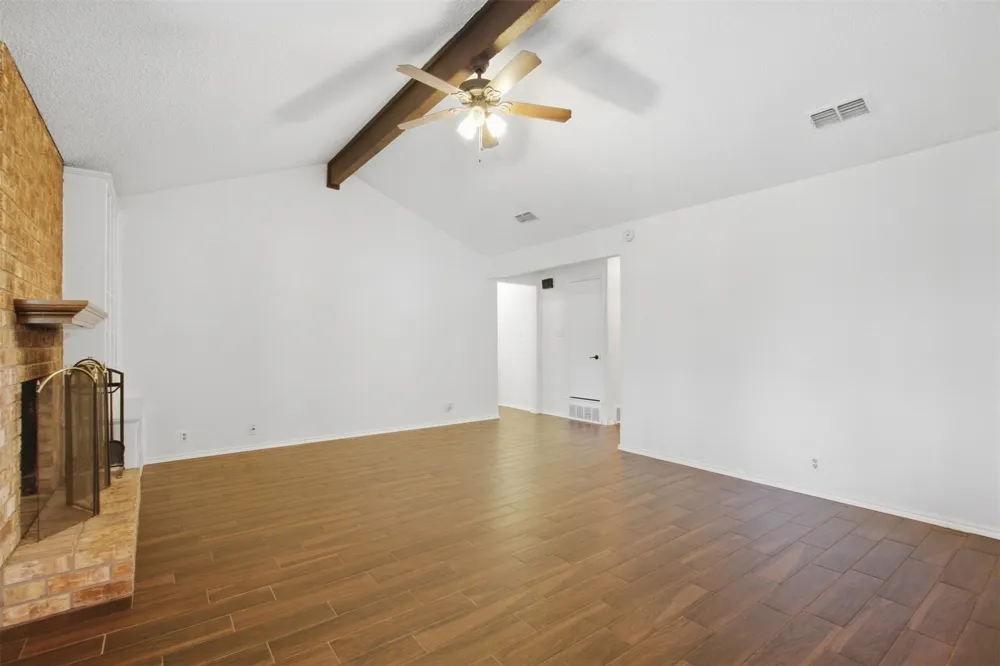 4009 Hemlock Street Fort Worth, TX 76137
