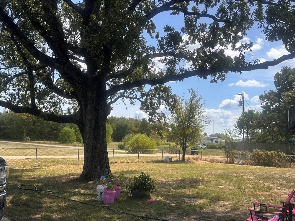 13601 Woodridge Eustace, TX 75124