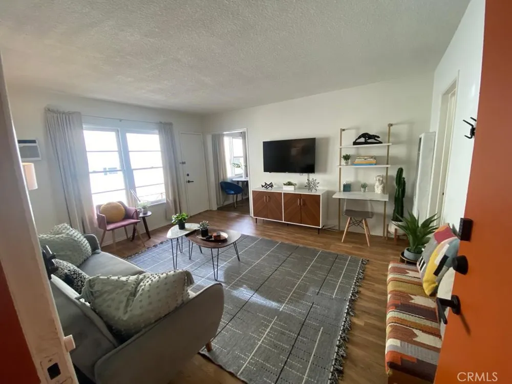 1750 Purdue Los Angeles, CA 90025