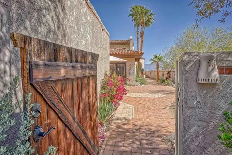 1929 Desert Vista