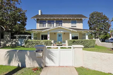 1000 G AVENUE