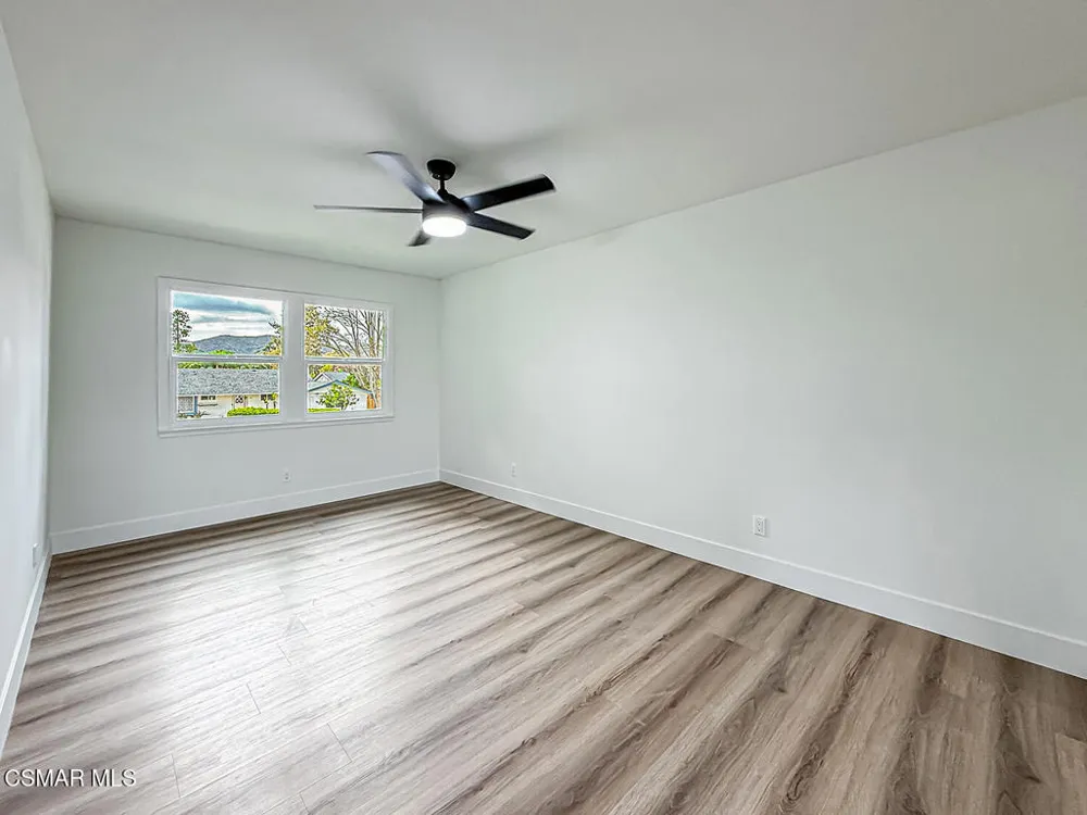 968 Tapies Court Newbury Park, CA 91320