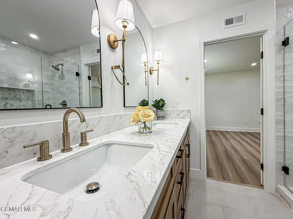 968 Tapies Court Newbury Park, CA 91320