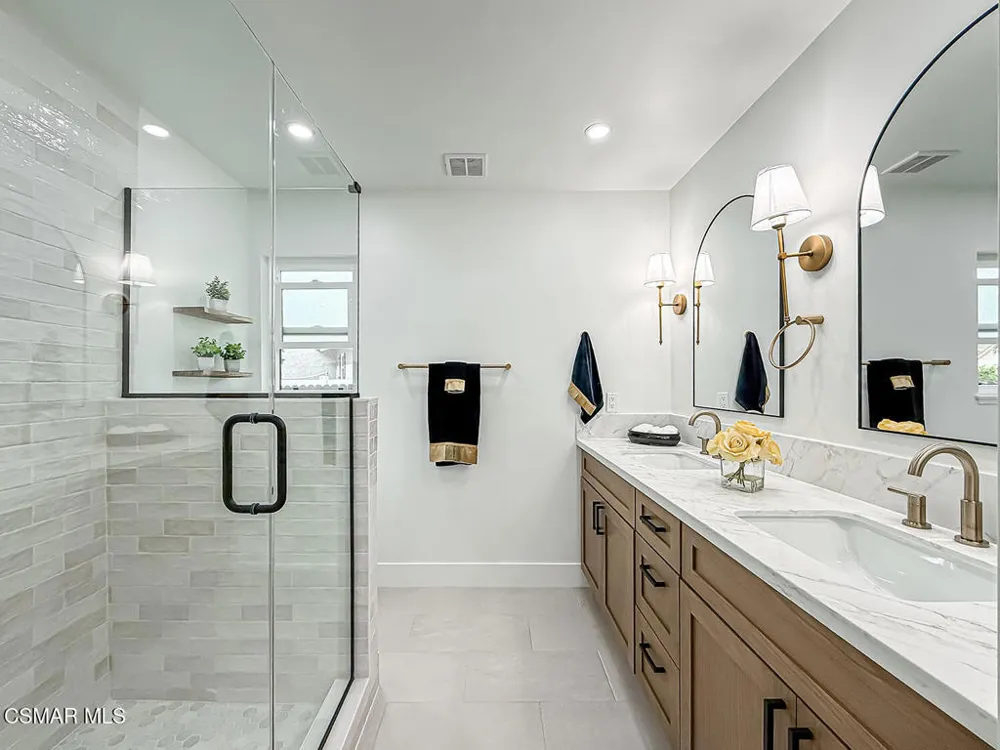 968 Tapies Court Newbury Park, CA 91320
