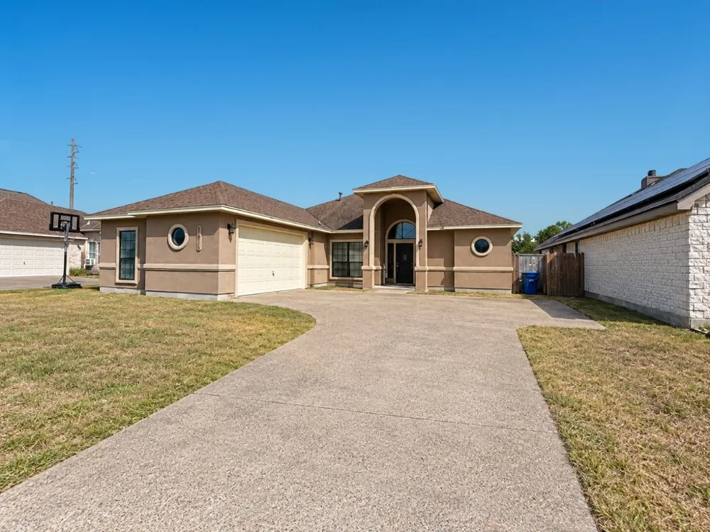 2514 Dewberry Drive Corpus Christi, TX 78414