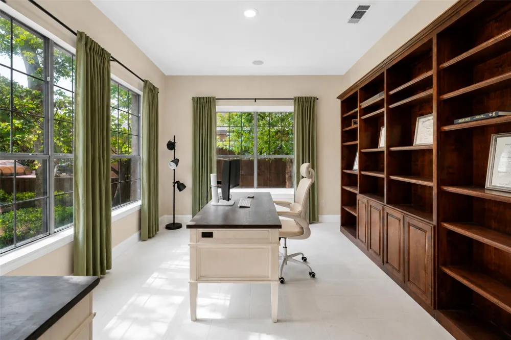 8319 Midway Road Dallas, TX 75209