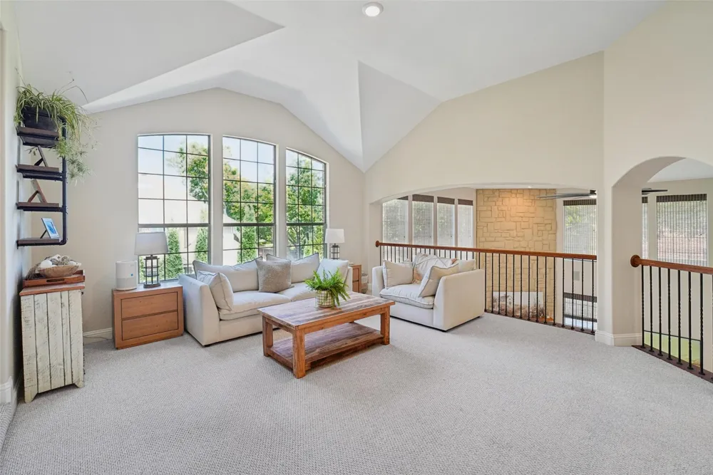 8319 Midway Road Dallas, TX 75209